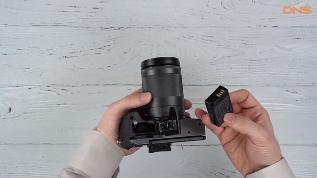 Распаковка фотоаппарата Canon EOS M5 kit 18-150 IS / Unboxing Canon EOS M5 kit 18-150 IS смотреть онлайн