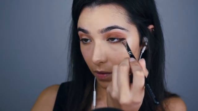 Hair, Clothes & Make Up But With 'Blasteroid' by 'Mastodon' смотреть онлайн