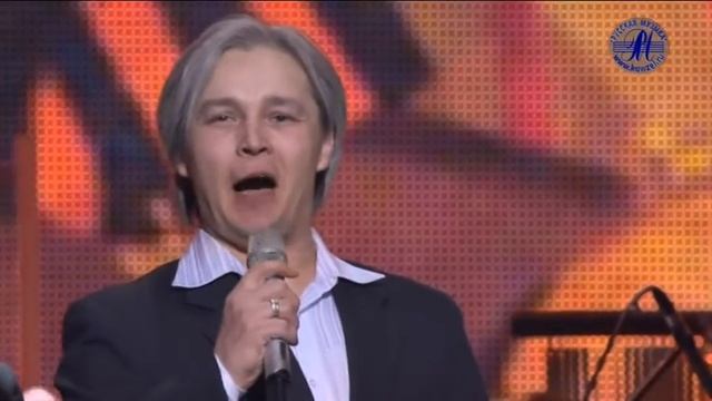 Наталья МИХАЙЛОВА и Сергей ЗЫКОВ «Парень-паренек» ("ВЕСНА ПЕСНИ - ВЕСНА ПОБЕДЫ"-2015) смотреть онлайн