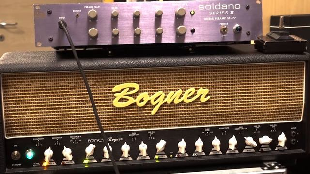 Soldano SP-77 Preamp in a Bogner Ecstasy EL34 Poweramp: A GREAT COUPLE? смотреть онлайн