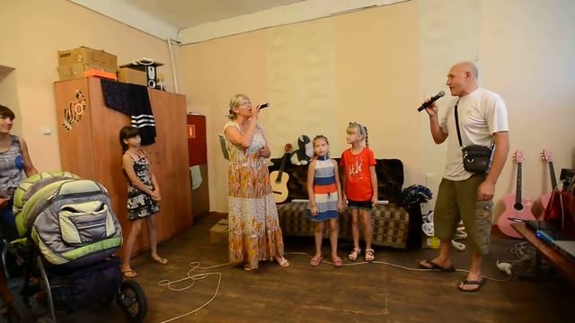В сельском клубе в Волкове смотреть онлайн