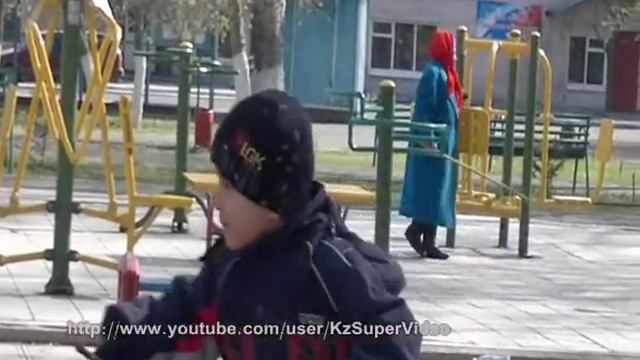 Бабушка - спортсменка [ Grandmother - athlete ] смотреть онлайн