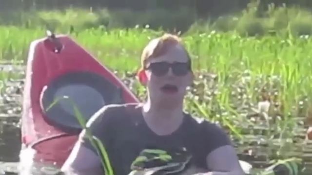 Kayaker Sinks into Marsh | "Sarah, Help Me!" смотреть онлайн