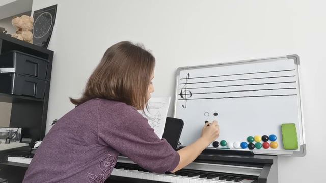 Разучивание долгих и коротких звуков (р/т стр. 12-13)