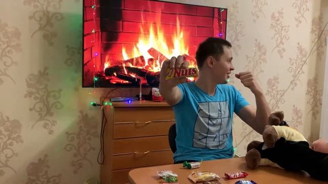 АНБОКСИНГ НОВОГОДНЕГО ПОДАРКА / 2021 / ГОД БЫКА  / ПЕРВЫЙ НОВОГОДНИЙ ПОДАРОК ДЛЯ ДОЧКИ / UNBOXING