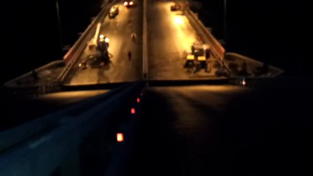 Ладожский мост разведён на 15 градусов смотреть онлайн