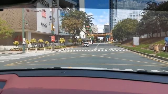 BGC Ortigas Link Bridge with Geely Coolray смотреть онлайн