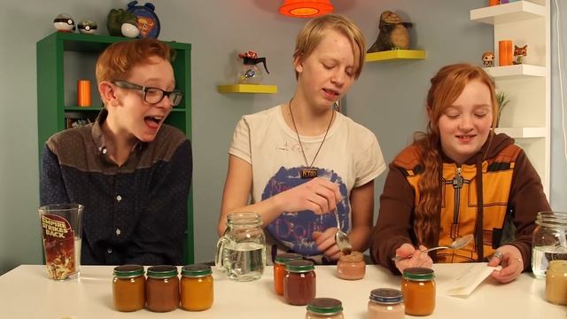 Gross! - LemonReds Guess that Baby Food Challenge | LemonReds Episode 35 | #babyfoodchallenge смотреть онлайн