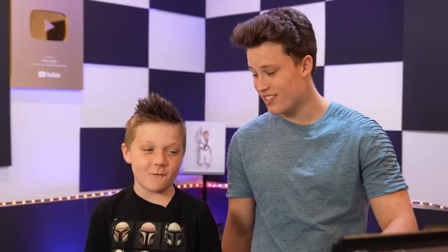You LAUGH, You LOSE! But it's actually funny (fails) w/ Kayson! смотреть онлайн