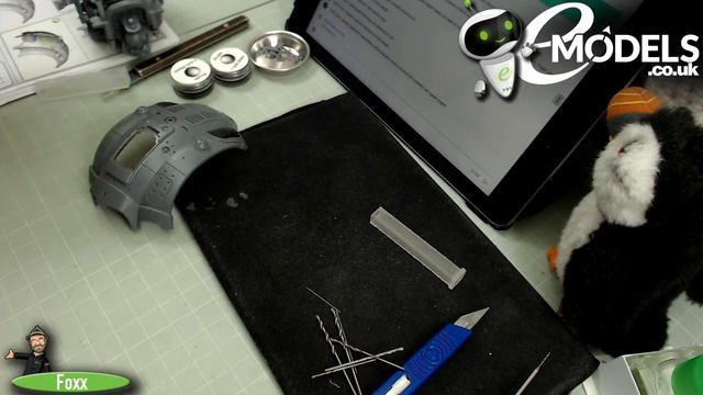 02/04/2021 3PM BST Warhammer 40K Knight Preceptor CANIS REX LIVE BUILD смотреть онлайн