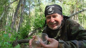 Пикник у "Малахитовой Лужи" в рн. посёлка Белоречка, что на Свердловщине, близ Верхнего Тагила.