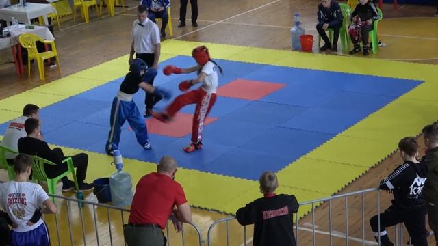 Чемпионат Алтайского края по кикбоксингу 17 12 21г смотреть онлайн