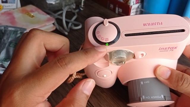 Instax mini 7S consejos y trucos de uso + Cámara instantánea accesorios FUJIFILM review смотреть онлайн