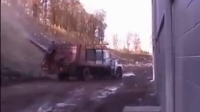 Material Innovations Big Bale Mulcher смотреть онлайн