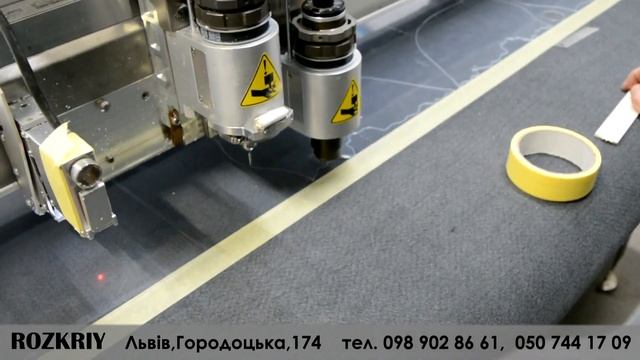 Порізка ПВХ плівки 1мм. / Резка ПВХ пленки 1 мм. смотреть онлайн