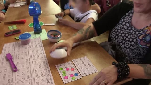 Lotos, casinos, jeux en ligne : la face cachée du jackpot смотреть онлайн