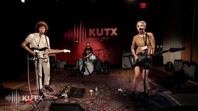 Sunflower Bean - "Space Exploration Disaster" смотреть онлайн