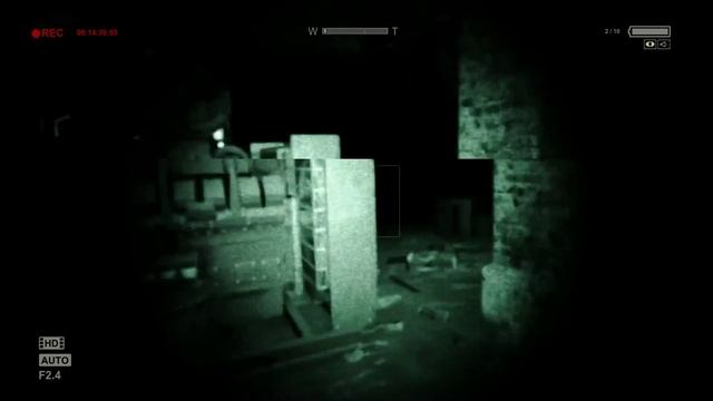 Прохождение Outlast - Часть 2: Ужас в подвале смотреть онлайн