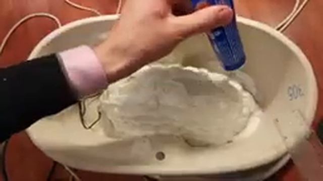 Унитаз с подогревом. Гидрозатвор раскололся в мороз! Дачный туалет без запаха и продувки зимой. смотреть онлайн