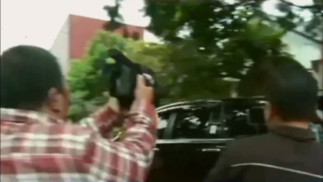 FITNAH M3NGER1K4N ISTRI FERDY SAMBO || IBU PC MENGAKU DIB4NT1NG DIKAMAR OLEH BRIGADIR J смотреть онлайн