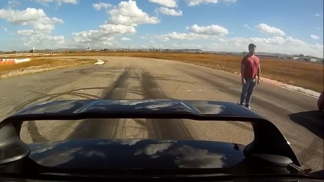 Evo X vs Audi R8 V10 смотреть онлайн