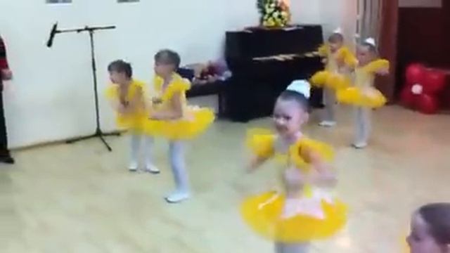 Танец утят ( полина) смотреть онлайн