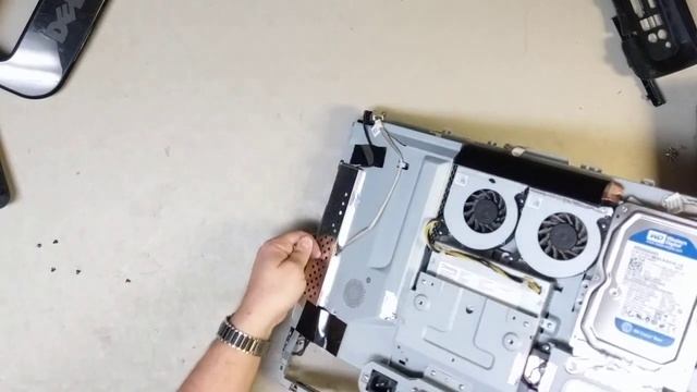 Dell All-In-One Inspiron One 19 W01B Complete Disassembly - Replace Hard Drive RAM Motherboard смотреть онлайн
