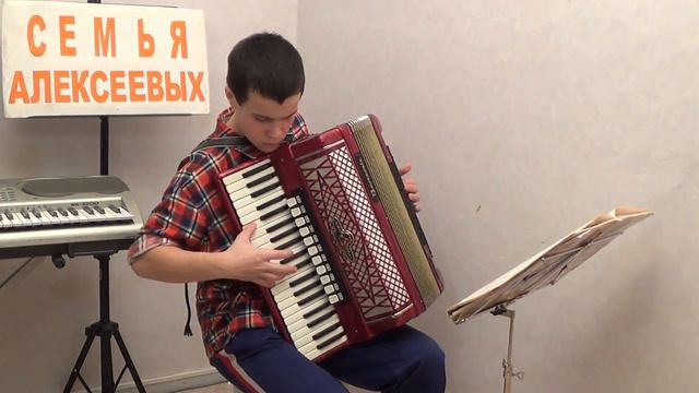 Полюшко поле Алексеев Егор Аккордеон смотреть онлайн