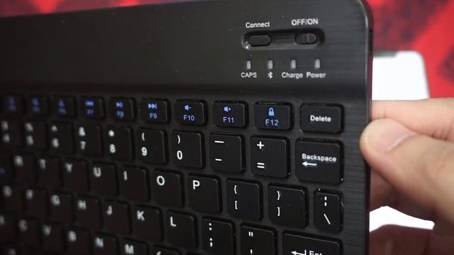 How to Connect Any Bluetooth Keyboard to iPhone смотреть онлайн