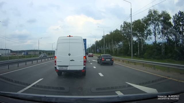 Обочечники против камеры ? Внезапный рейд на М-7 смотреть онлайн
