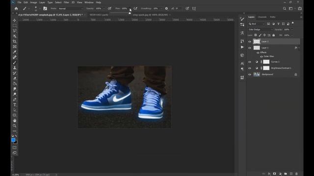 Neon Glowing Sneakers Photo Effect - photoshop cc 2021 - Photoshop Tutorial смотреть онлайн
