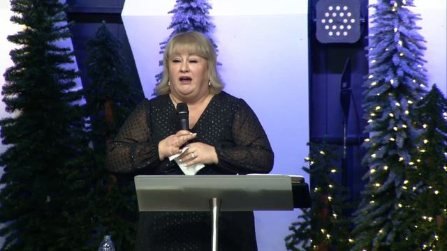 Младенец родился нам, Сын дан нам - п. Ольга Музычук (My City Church) смотреть онлайн