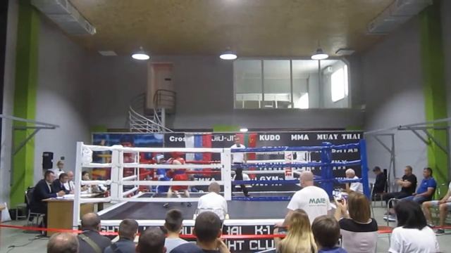 Матчевая встреча по боксу в Бендерах в Орбите Максим Чимпоешь смотреть онлайн