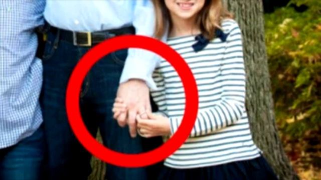 Женщина подала на развод сразу после того, как увидела это фото...! смотреть онлайн