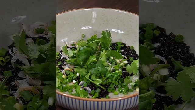 Sopa De Alga Con Huevo