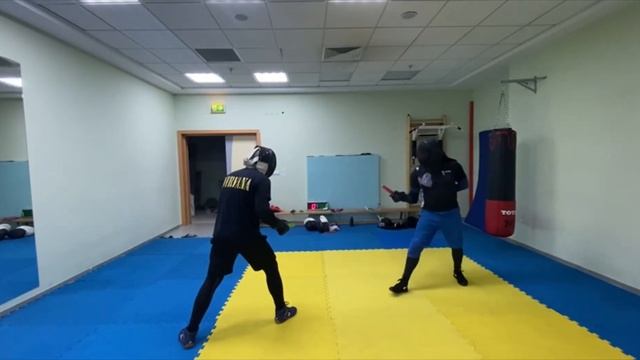 Спортивный ножевой бой. Спарринг. Бузолин Антон (красный) — Горлищев Константин (зеленый). смотреть онлайн