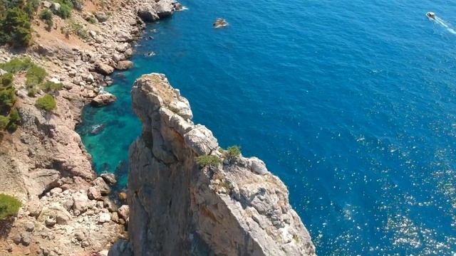 Уникальные уголки Крыма. Мыс Айя. смотреть онлайн