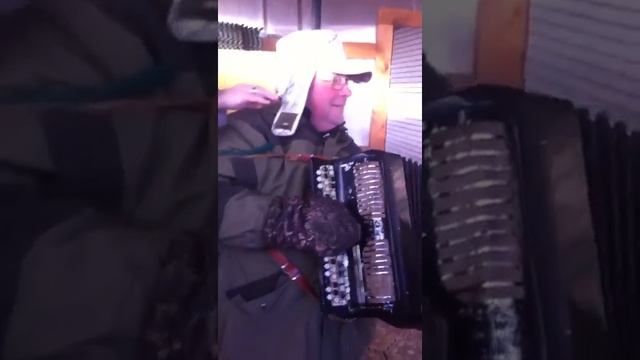 Верхонки для баяна. Зима. смотреть онлайн