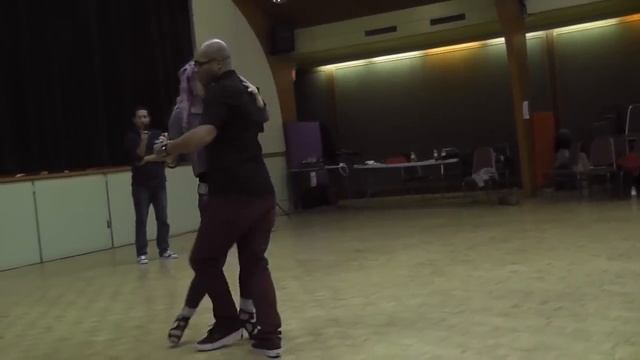 Albir & Sara dancing Kizomba to Pokemon Pikachu смотреть онлайн