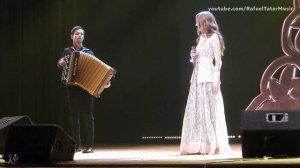Алия Карачурина восхитительно поет  под  баян старую татарскую песню!