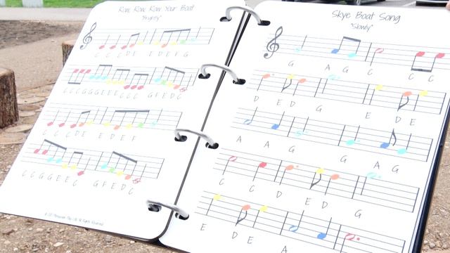 В парке на Эспланаде появился Музыкальный сквер смотреть онлайн