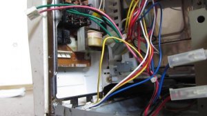 Ремонт микроволновки не работает вентилятор охлаждения и не горит лампочкка