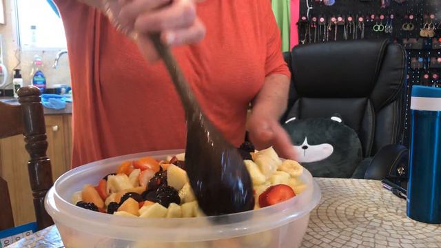 Honey Lime Fruit Salad смотреть онлайн