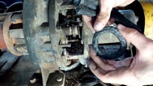 Ремонт насоса (набивка сальников)???