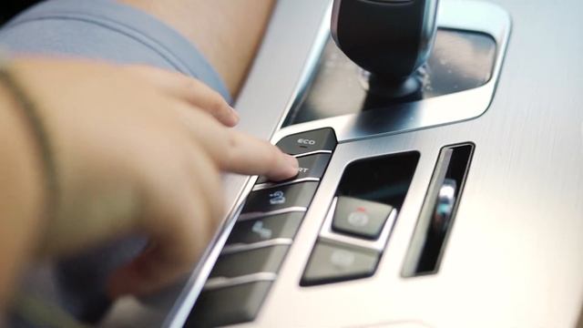 Geely Coolray Owner Highlight смотреть онлайн