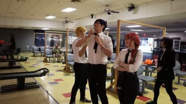 Chainsaw Man Bowling IRL || (ft. @itsKingChris , @JuliaStunts , @StellaChuu , and @kawaiiqueen. ) смотреть онлайн