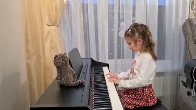 Горбунова Варвара , 5 лет, Гедике Танец смотреть онлайн