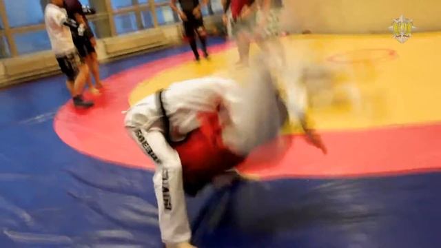 Абдурагимов Заур - Центр "К-9 отряд кремлевских ястребов" смотреть онлайн