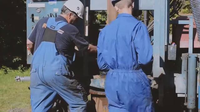 Conrad - Stork WATERDRILL смотреть онлайн