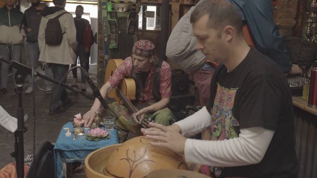 Szimpla Kert | Budapest Hungary смотреть онлайн